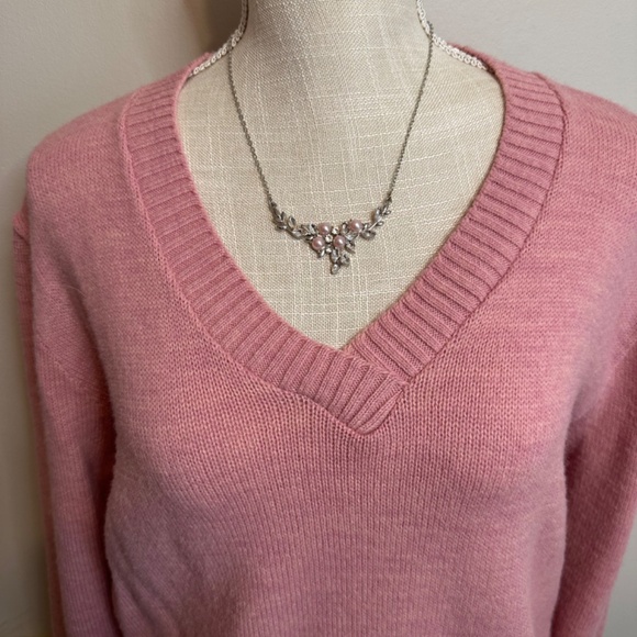 Pink Scrunchy Knit Sweater - Picture 3 of 6